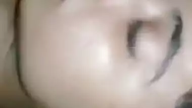 Girlfriend is sleeping but horny Desi man thinks about porn session