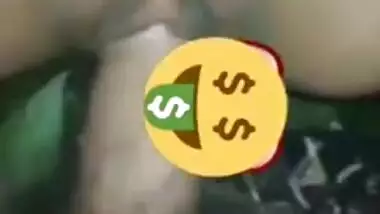 Outdoor MMS video of Desi slut taking lover's shaft into XXX slit