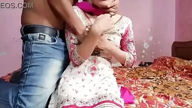 Husband cheats on his wife for her sali in Jija-sali sex video