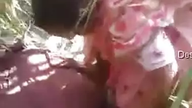 Random mature native of India agrees to takes her XXX muff to light