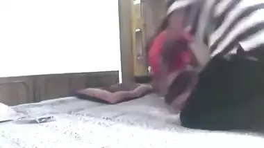 Guy kisses Desi teen's lips in the morning and wants XXX continuation