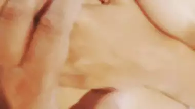 Tamil actress boob press â€“ Lavanya Manickam exclusive