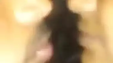 Nasty Desi XXX slut gets her small boobs licked by her neighbour MMS