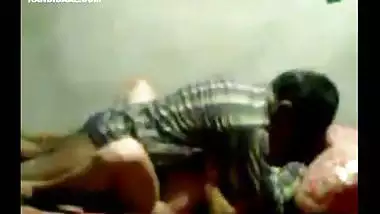 Sensational Pakistani sex video of desi older mother i'd like to fuck Muslim aunty