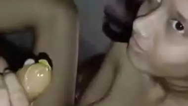 XXX partner turns Desi woman on for a blowjob in close-up MMS video