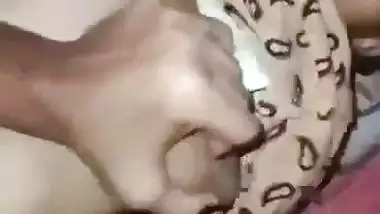 Pervert fucks his stepsister’s hairy pussy in desi MMS