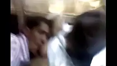 Lewd college slut enjoys outdoor oral sex with her senior