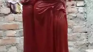 Hottest Indian Sexy Bhabhi Bathing And Show Her Big Boobs And Tight Pussy Hole