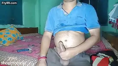 Bangali pinki vabi ko paros ki davor ne sath mast choda or lund ka pani vabi ki boobs ke upor out kiya