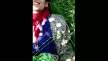 Virgin Sex Kashmir - Bd Fucking To Kashmiri Girl At Jungle xxx desi sex videos at  Negozioporno.com