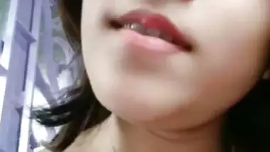 Gorgeous young girl topless video call viral show
