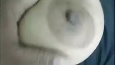 Man begins sex with chubby Desi GF by touching her tits and XXX muff