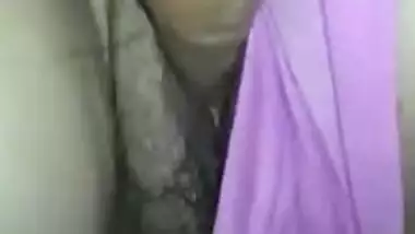 Man begins sex with Desi wife by thrusting fingers into hairy XXX twat