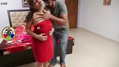 Sexy Desi Bhabi Hot Romance Tamil mallu Aunty South indian with Devar midnight Masti