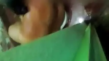 Indian aunty taking bath full nude , been loaded up her husband