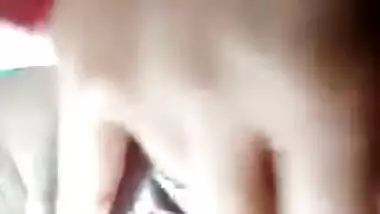 Adorable slut denudes her XXX coconuts and Desi pussy on amateur camera