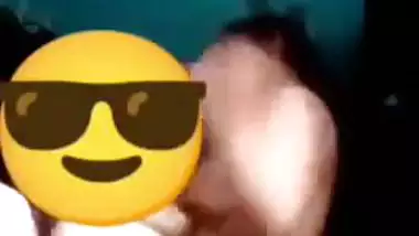 Desi man enjoys watching his girlfriend fingering her pussy on cam