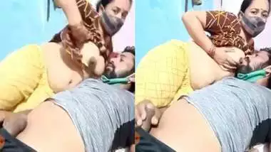 Indian Village Milk Xxx Video - Mom Breastfeeding For Baby xxx desi sex videos at Negozioporno.com