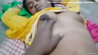 Today Exclusive -desi Bhabhi Nude Video Record By Hubby Part 7