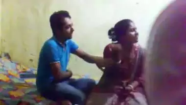 Top Videos Vids Karnataka Kannada Halli Anty Bf Homes And Sex xxx desi sex  videos at Negozioporno.com