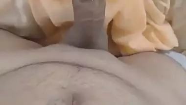 Karachi lady’s Pakistani blowjob and cum swallowing