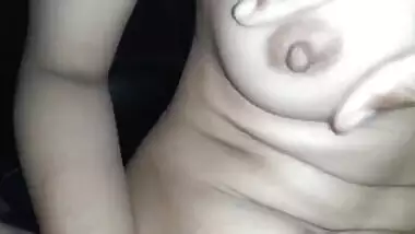 Oral XXX sex given by Desi wife is followed by cock-riding gonzo