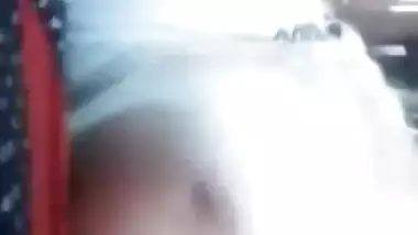 Desi hot bhabi selfie video-1