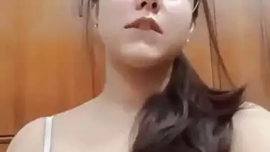 Indian nude girl shows her big boobs on camera