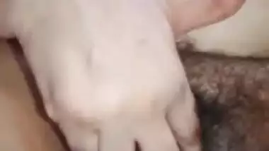 Horny Desi BBW dives fingers into vag in the masturbation porn video