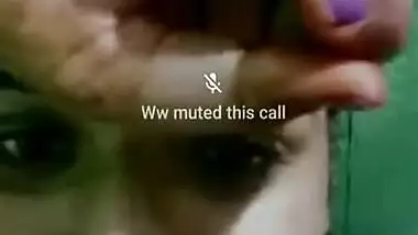 Today Exclusive- Sexy Desi Bhabhi Showing Her Boobs And Pussy On Video Call