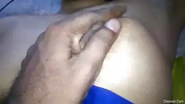 Indian Wife Aradhana New 4 Videos Boobs Ass Show Press Pull Fuck Cum