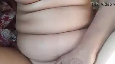 bua ki ladki ko choda xxx video hindi voice