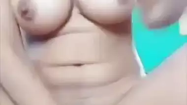 Chapati roller masturbation by viral Indian girl nude