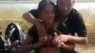 380px x 214px - Bihari Aunty Ki Chudai Ka Outdoor Porn Video indian sex tube