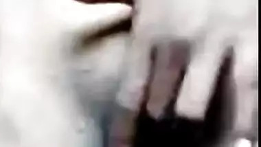 Today Exclusive -cute Village Girl Shows Her Boobs And Pussy To Lover On Vc