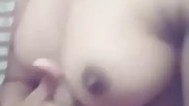 Horny Kerala girl showing boobs and take selfie video for Bf