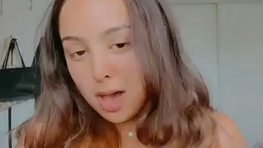 Viral Instagram influencer boobs show and pressing