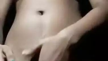 Teen Desi doesn't turn on the light not to be caught during porn show