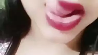 Huge boobs showing gorgeous girl fingering video