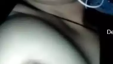 Today Exclusive- Sexy Bihari Girl Showing Her Boobs On Video Call Part 5