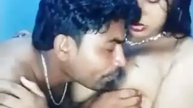 Pregnant wife blowjob and her boobs sucking viral HD MMS