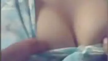 Sexy girl enjoying fun on yahoo.