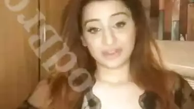 Desi Babe Kenisha Awasthi New Live