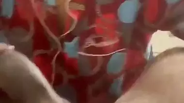 Mumbai girl gives an Indian blowjob to her roommate’s BF