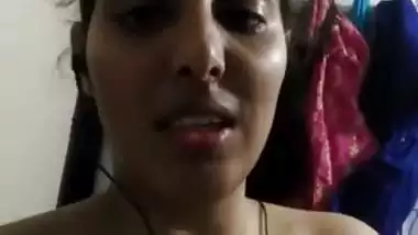 Selfie girl naked fingering with moans unseen video