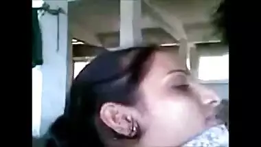 Gujarati sex movie of beauty having joy with a lover with clear audio