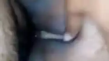 Desi MILF XXX video where she is penetrated by the young man on camera