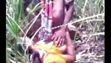 Indian porn movie of bengali village aunty outdoor sex with lover