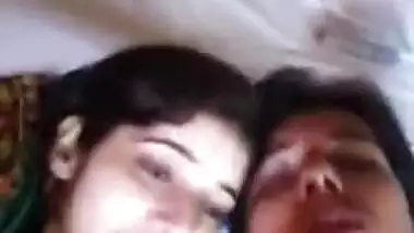 super hot paki gf smooch n kiss boob press by bf wid urdu audio