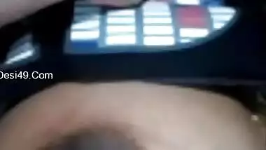 Today Exclusive- Sexy Lankan Girl Showing Her Boobs On Video Call Part 1